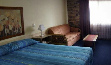 Lancaster Court Motel - Hervey Bay Accommodation 2