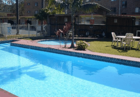 Hawaiian Sands Motor Inn - Hervey Bay Accommodation 1