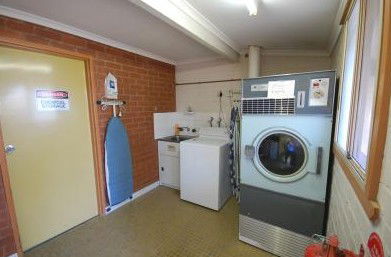 Junction Motor Inn - Hervey Bay Accommodation 1