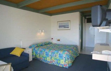 Kingfisher Motel - Hervey Bay Accommodation 1