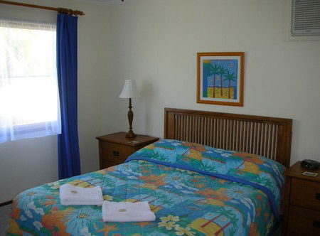 Palm View Holiday Apartments - Hervey Bay Accommodation 1