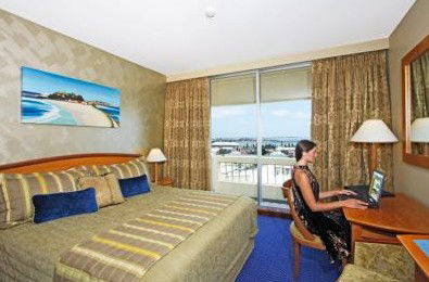 Quality Hotel Noahs On The Beach - Hervey Bay Accommodation 2