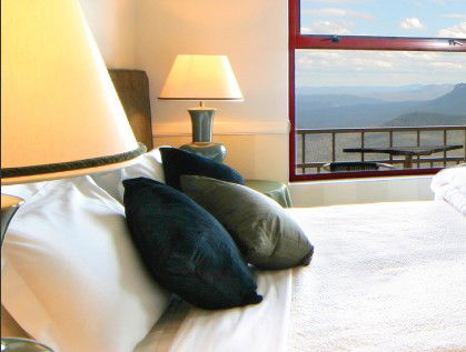 Echoes Hotel And Restaurant - Hervey Bay Accommodation 1