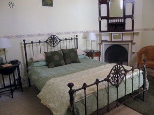 Araluen Old Courthouse - Hervey Bay Accommodation 3