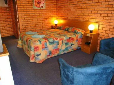 Royal Palms Motor Inn - Hervey Bay Accommodation 2