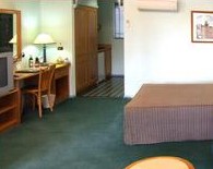 Young Federation Motor Inn - Hervey Bay Accommodation 0