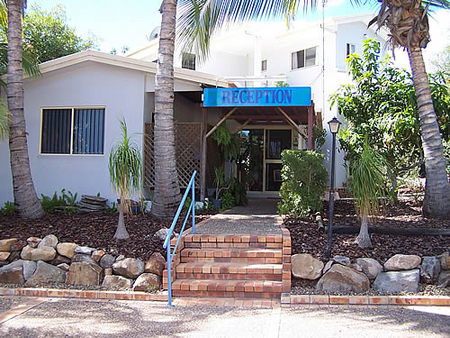 Palm Valley Motel And Holiday Units - Hervey Bay Accommodation 1