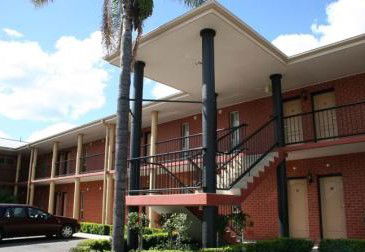 Wagga RSL Club Motel - Hervey Bay Accommodation 3