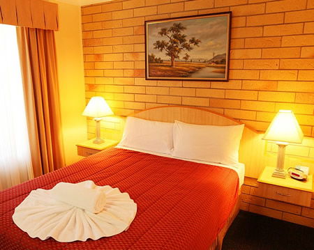 Cotswold Motor Inn - Hervey Bay Accommodation 2