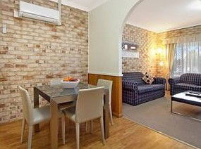 Highlander Motor Inn And Apartments - Hervey Bay Accommodation 3