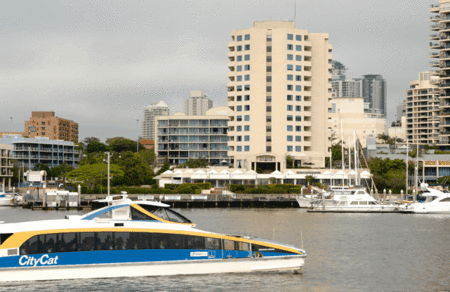 Central Dockside Apartments - Hervey Bay Accommodation 3