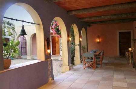 Casabelle Country Guest - Hervey Bay Accommodation 1