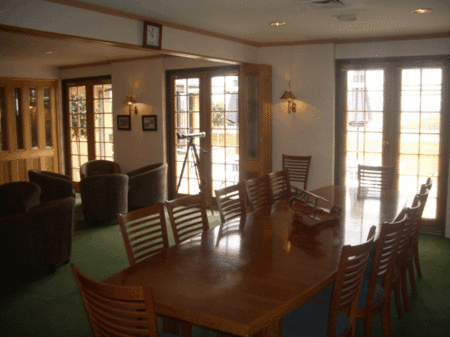 Adelaide Aviators Lodge - Hervey Bay Accommodation 3