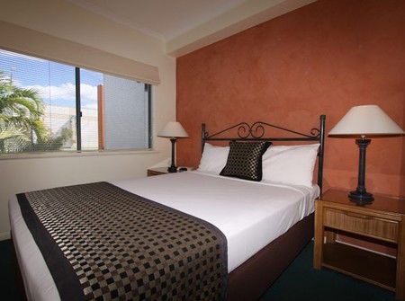 Mid City Luxury Suites - Tourism Hervey Bay 2
