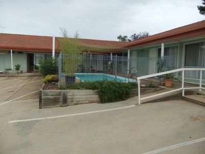 Country Comfort Cowra Countryman Motor Inn - Hervey Bay Accommodation 3