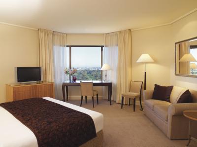 Intercontinental Adelaide - Hervey Bay Accommodation 0