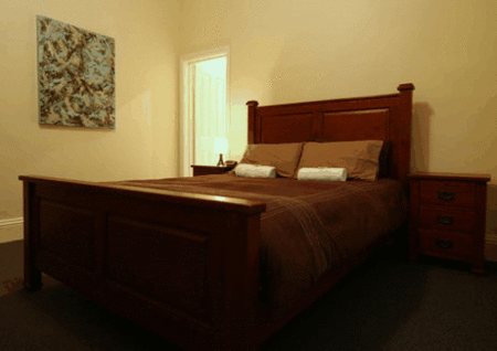 Tumby Bay Hotel And Seafront Apartments - Hervey Bay Accommodation 0