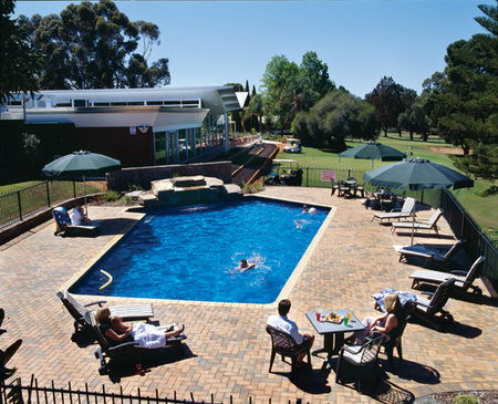 Renmark Golf And Country Club - Hervey Bay Accommodation 2