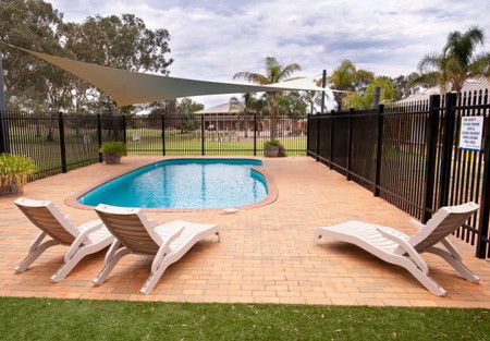 Standpipe Golf Motor Inn - Hervey Bay Accommodation 1