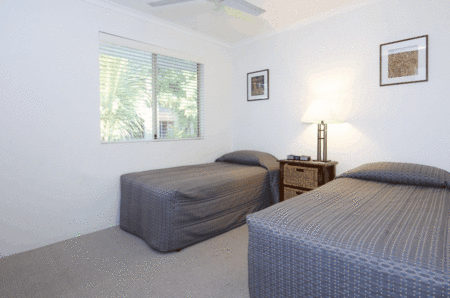 Pelican Beach Resort - Hervey Bay Accommodation 2