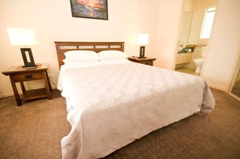 Trinity Waters Apartments - Hervey Bay Accommodation 4