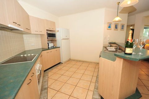 Trinity Waters Apartments - Hervey Bay Accommodation 7