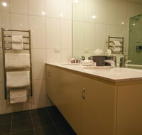 Chapel Hill Winery Guest House - Hervey Bay Accommodation