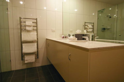 Chapel Hill Winery Guest House - Hervey Bay Accommodation 0