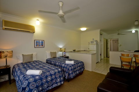 Reef Palms - Hervey Bay Accommodation 2