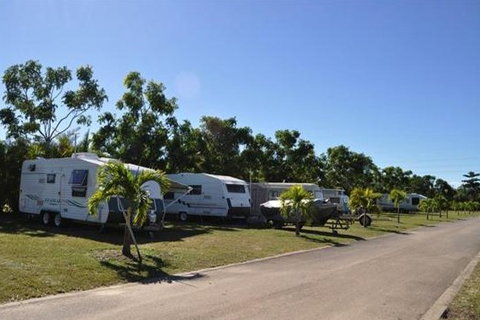 BIG4 Townsville Woodlands Holiday Park - Hervey Bay Accommodation 3
