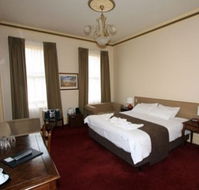 Glenferrie Hotel - Hervey Bay Accommodation