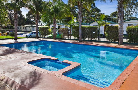 Frankston Holiday Park - Hervey Bay Accommodation 3