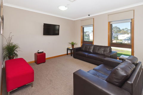 Frankston Holiday Park - Hervey Bay Accommodation 5