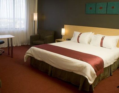 Holiday Inn Melbourne Airport - Hervey Bay Accommodation 3