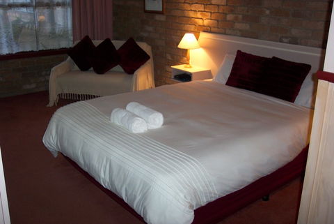 Farnham Court Motel - Hervey Bay Accommodation 3