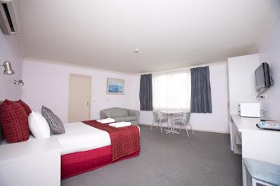 Hume Villa Motor Inn - Hervey Bay Accommodation 3