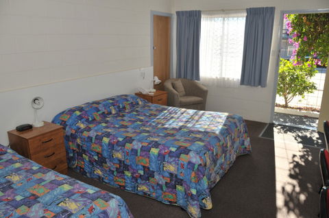 Wallangulla Motel - Hervey Bay Accommodation 1