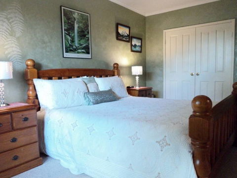 Armadale Cottage B And B - Hervey Bay Accommodation 5