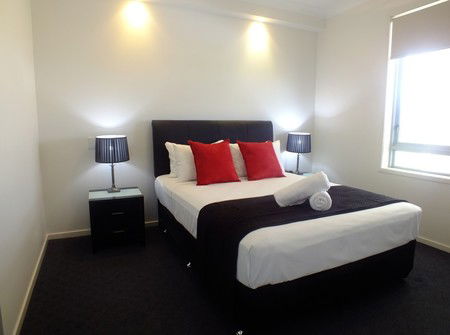 Pacific Marina Apartments - Tourism Hervey Bay 7