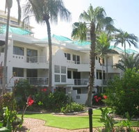 Camargue Beachfront Apartments - Hervey Bay Accommodation