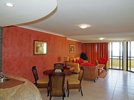 Waters Edge Resort - Hervey Bay Accommodation 4