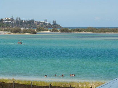 Caloundra Holiday Centre - Hervey Bay Accommodation 0
