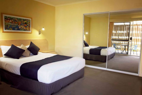 White Lace Motor Inn - Hervey Bay Accommodation 2