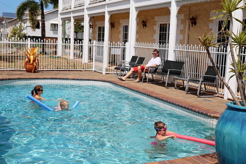 White Lace Motor Inn - Hervey Bay Accommodation 5