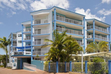White Crest Luxury Apartments - Hervey Bay Accommodation 0