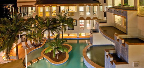 Regal Port Douglas - Hervey Bay Accommodation 0