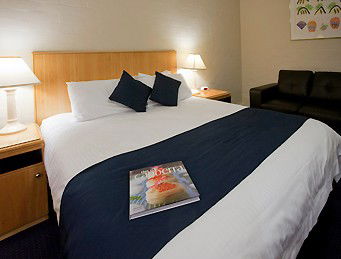 Ibis Styles Canberra Narrabundah - Hervey Bay Accommodation 1