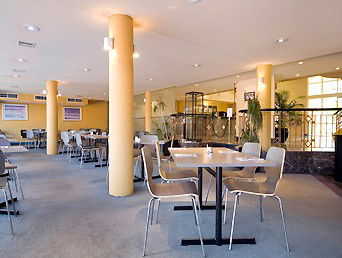 Ibis Styles Canberra Narrabundah - Hervey Bay Accommodation 3