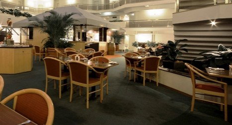 The Diplomat Hotel - Hervey Bay Accommodation 2