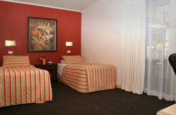Whale Motor Inn - Hervey Bay Accommodation 5